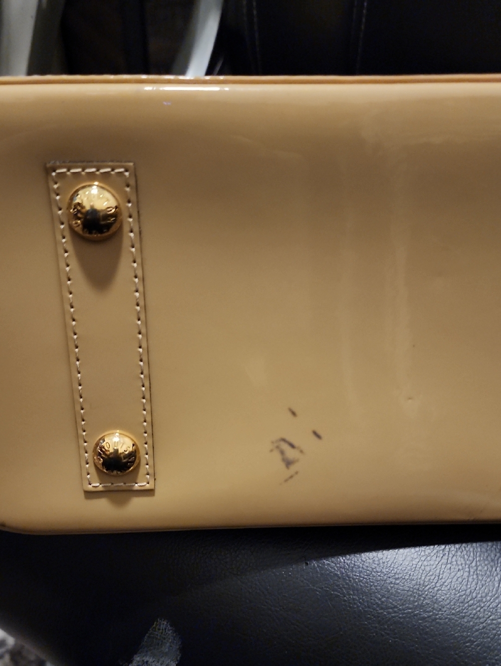Louis Vuitton Patent Leather Alma MM Handbag in Beige - Picture 12 of 16